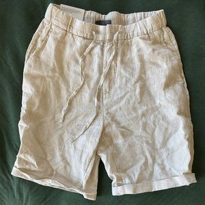 Linen shorts